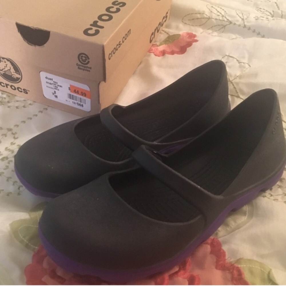 CROCS black and purple