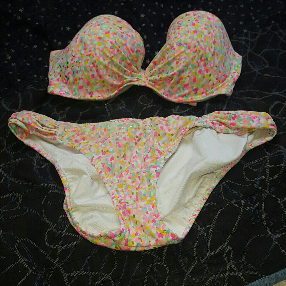 Victoria Secret bikini