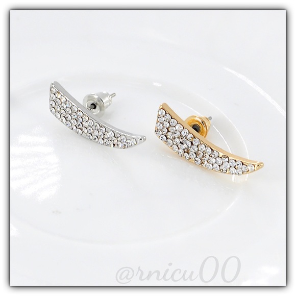 🆑Last 1! Crystal Rhinestone Fashion Earrings! - Picture 5 of 8