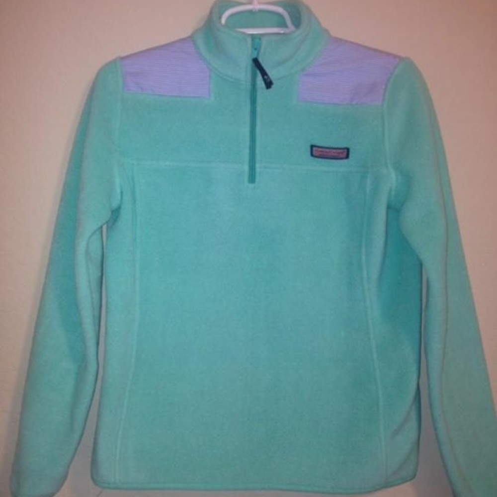 Vineyard vines crew neck fleece. NWOT