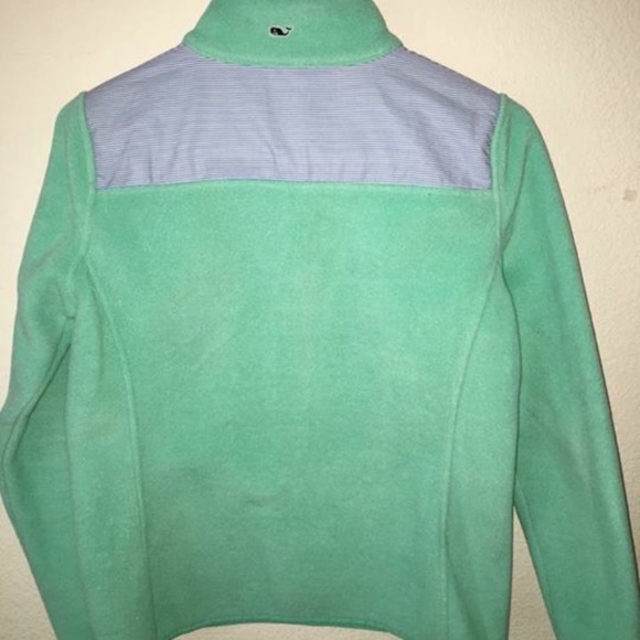 Vineyard vines crew neck fleece. NWOT - Picture 2 of 2