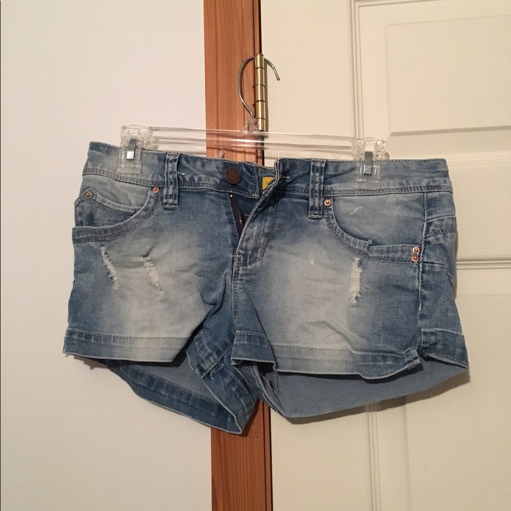 Size 7 shorts