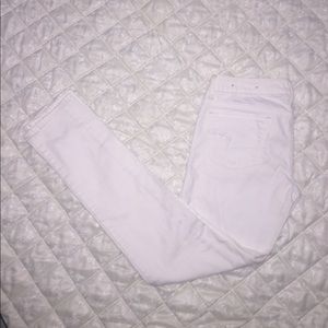 American Eagle White Skinny Jeans