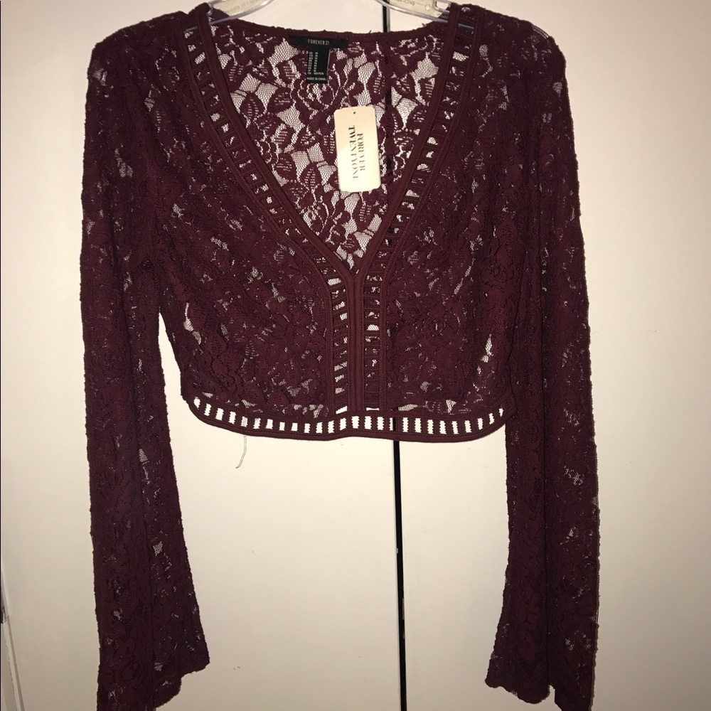 Dark red lace crop top (medium)