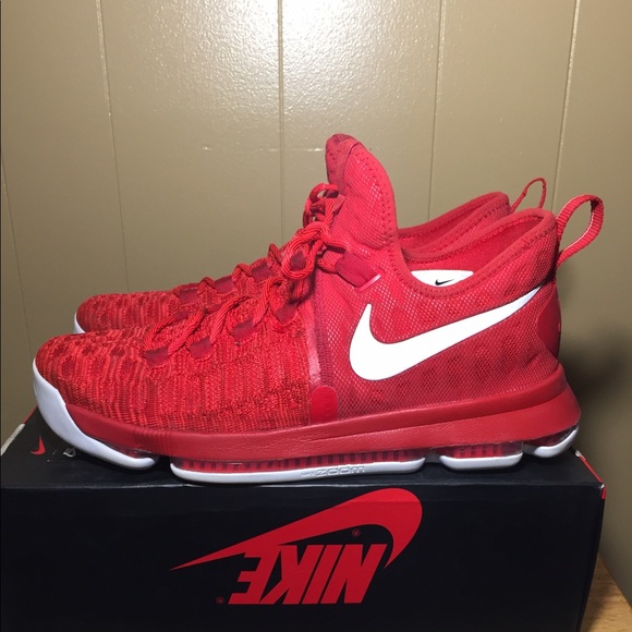 kd 9 varsity red
