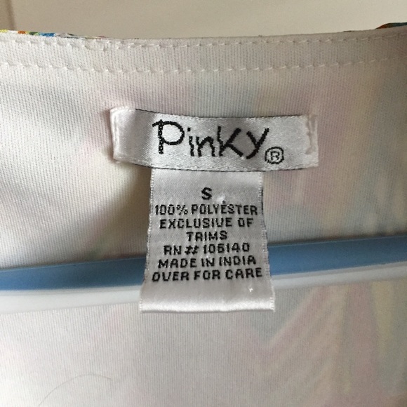 Pinky Ruffle Dress - Picture 5 of 6