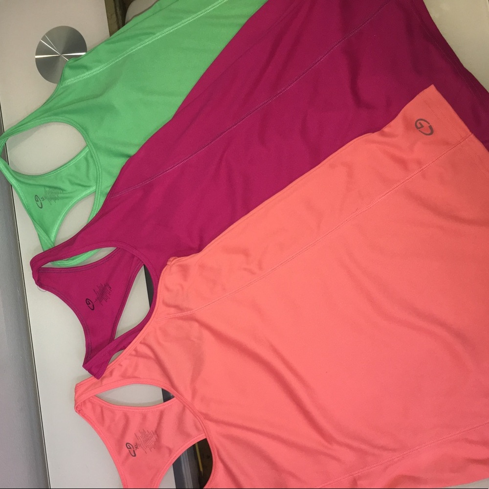 Champion women's workout top