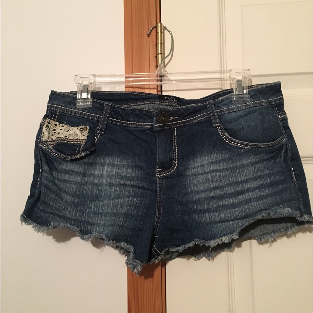Size 7/8 Rue 21 Shorts