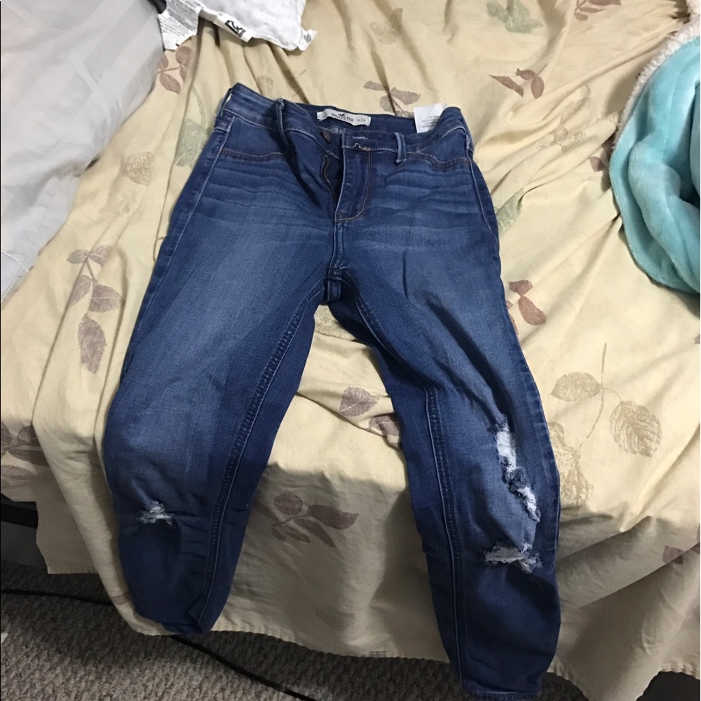 High waisted jeans !!