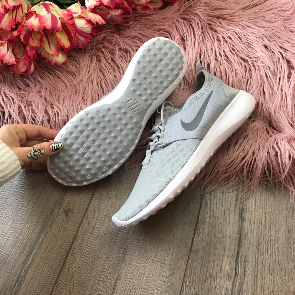 NWT Nike juvenate wolf 🐺 grey - Picture 8 of 8