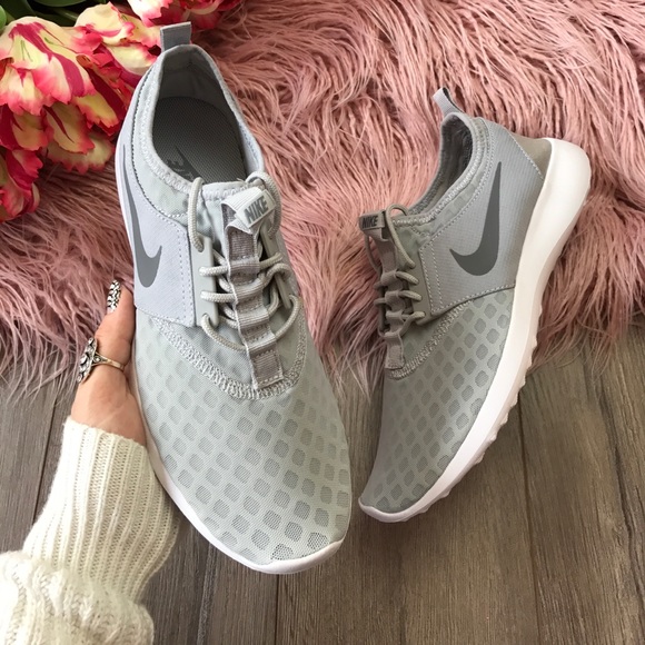 NWT Nike juvenate wolf 🐺 grey - Picture 3 of 8