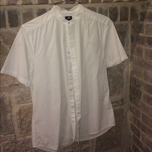 H&M Collarless Short Sleeve