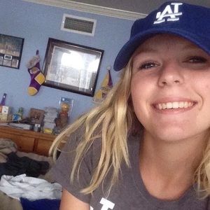 Meet your Posher, Madisyn