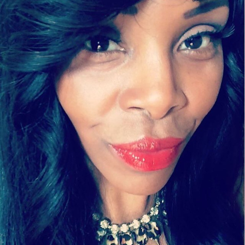 Meet your Posher, Tangi