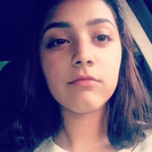 Meet your Posher, Gabriela