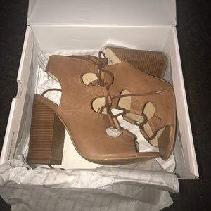 Aldo "Janne" Lace-Ups