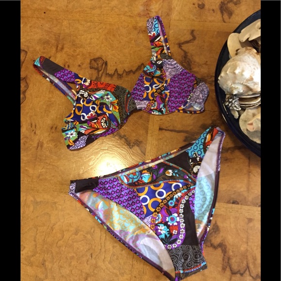 Brazilian bikini sz large, colorful with lined top - Picture 1 of 4