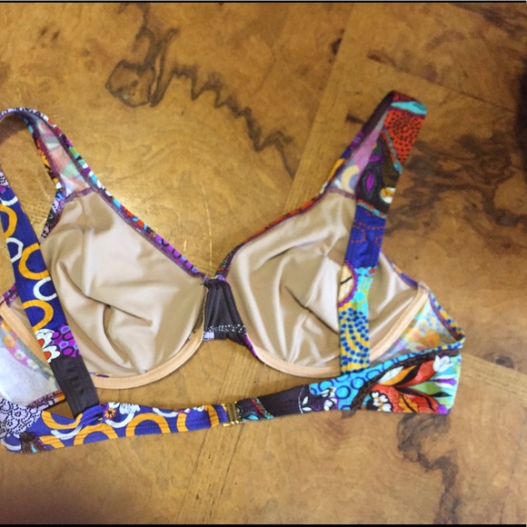 Brazilian bikini sz large, colorful with lined top - Picture 3 of 4