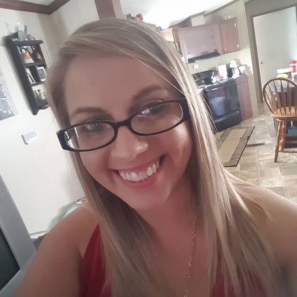 Meet your Posher, Bristi - Picture 1 of 1