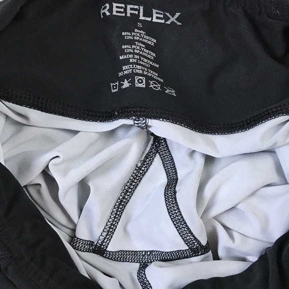 Reflex black white grey spot workout capris - Picture 4 of 4