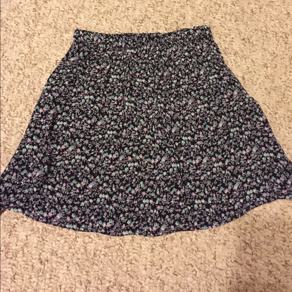 Brandy Melville skirt