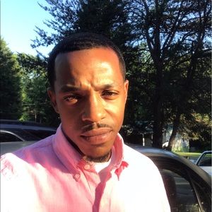 Meet your Posher, Deshaun