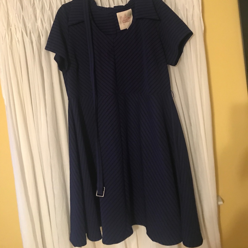 Short sleeved black and blue collared dress, 3xl