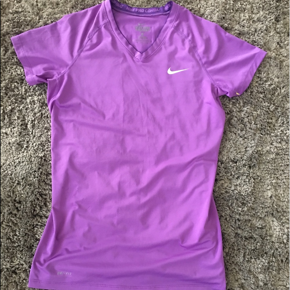 Nike pro combat dry fit t shirt size medium