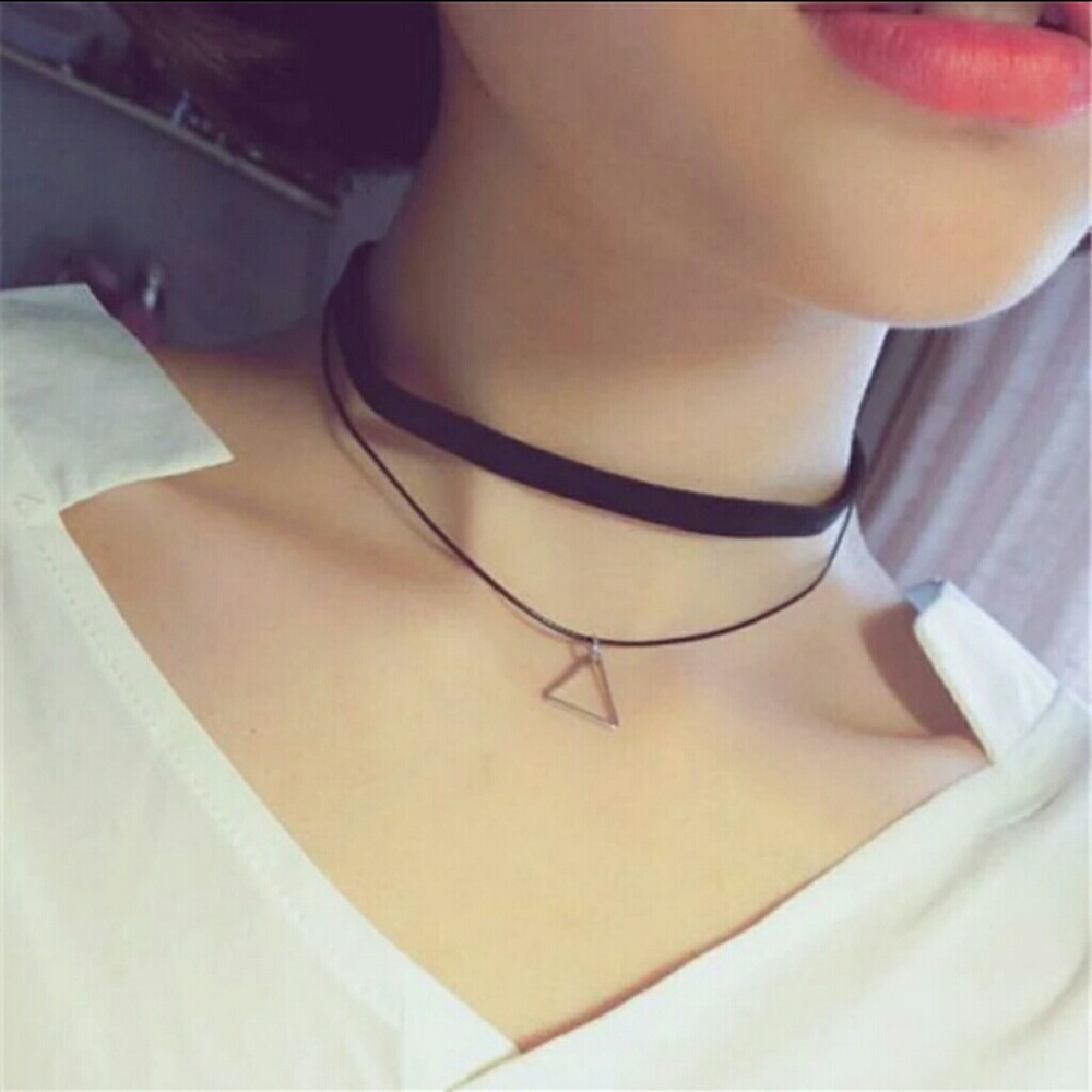 Multilayer Triangle Choker