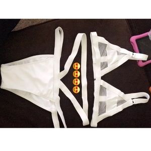 Triangle Mesh Bikini