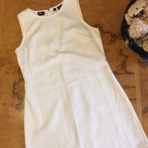 Liz sport white Cotten shift size 14