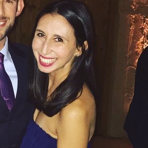 Meet your Posher, Alyson
