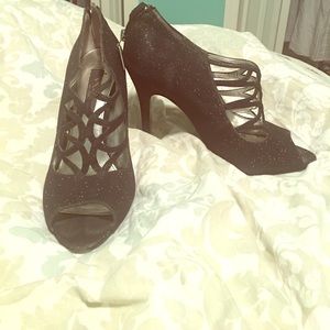 Black sparkly heels