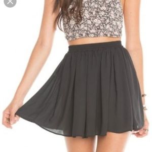 Black brandy melville skirt