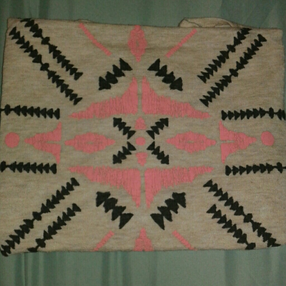 Top - Picture 3 of 3