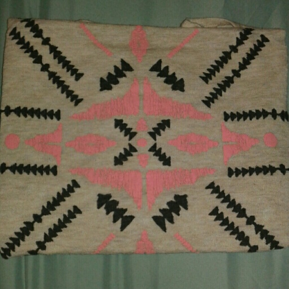 Top - Picture 3 of 3