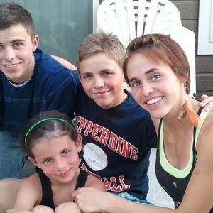 Meet your Posher, Sidney