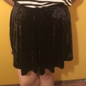 Velvet skirt