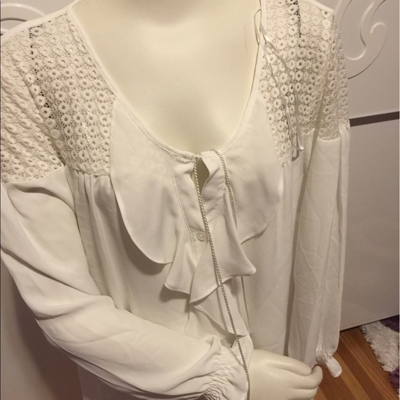 AGB Blouse WOMEN Top WHITE PRICE FIRM - Picture 2 of 4