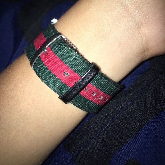 Gucci watch🔥 - Picture 2 of 2