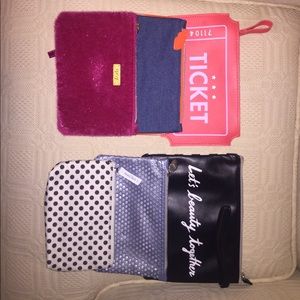 Accessory/makeup bags
