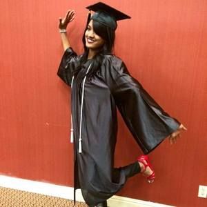 Meet your Posher, Aja