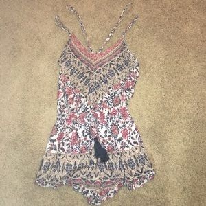 Cute Romper Size Small