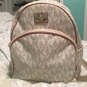 Micheal kors backpack