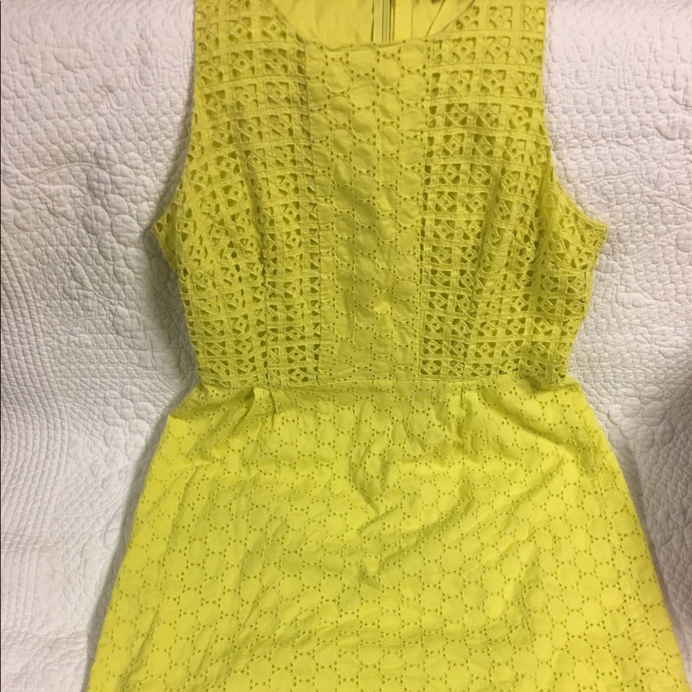 Beautiful Eyelet, Yellow, Old Navy Dress. Size 10.
