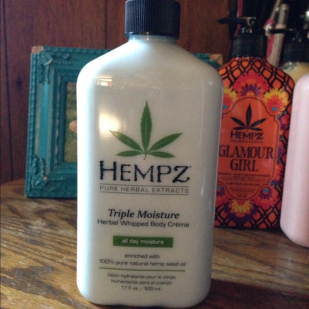 Hemp lotions 22 each brand new