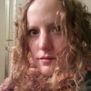 Meet your Posher, Ann-meredith