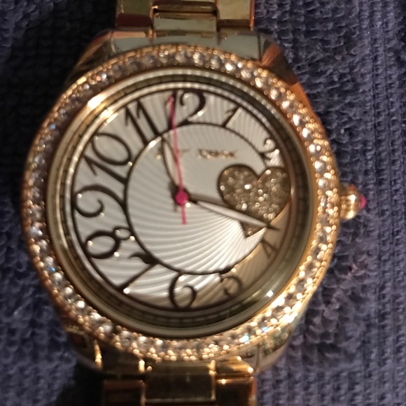 Watch - Picture 1 of 5