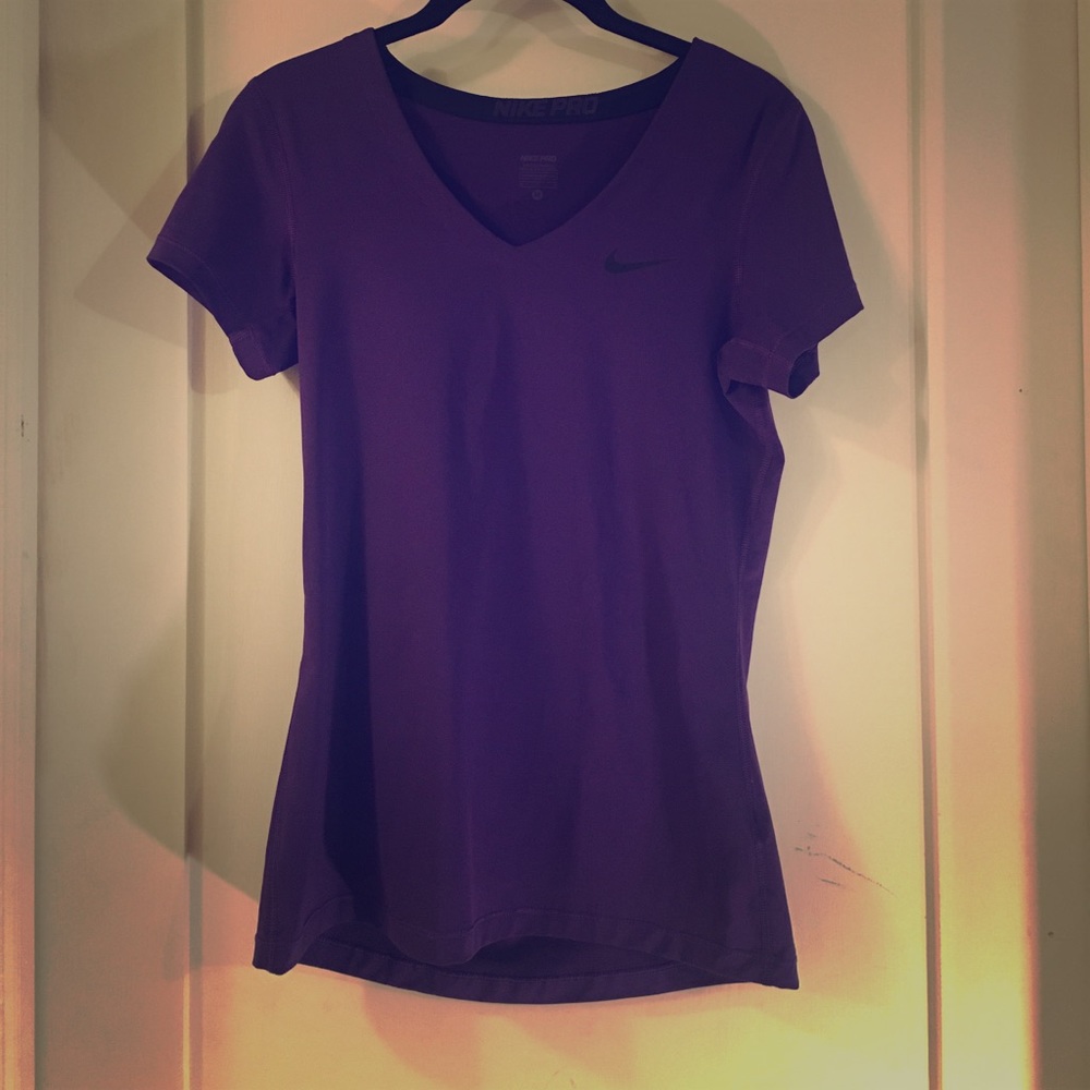 Nike pro workout tee