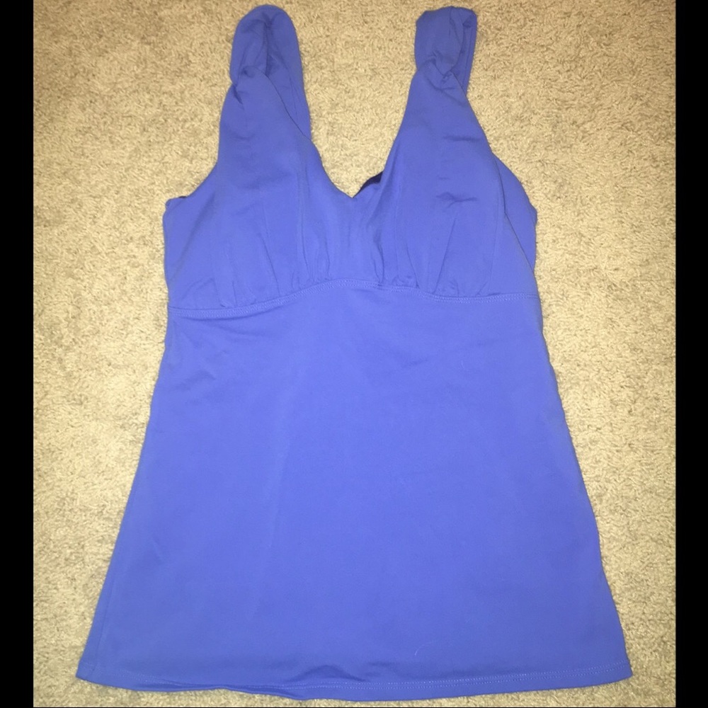 *MOVING SALE*BUY NOW* Athleta Padded Tank